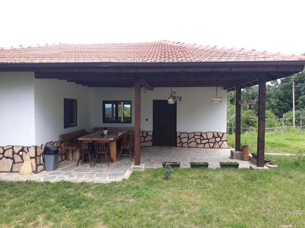 Къща За Гости "Касапите" Kameshtitsa Exterior foto